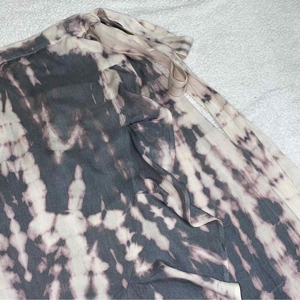 Sim & Sam Tye Dye Wrap Gray & Cream Skirt(Size Medium) - Picture 7 of 9
